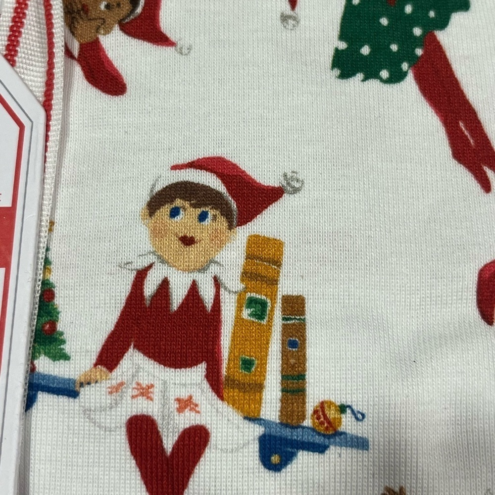 Pottery Barn Elf on the Shelf Adult Size 2 Piece Pajamas Sz Large - Picture 4 of 7